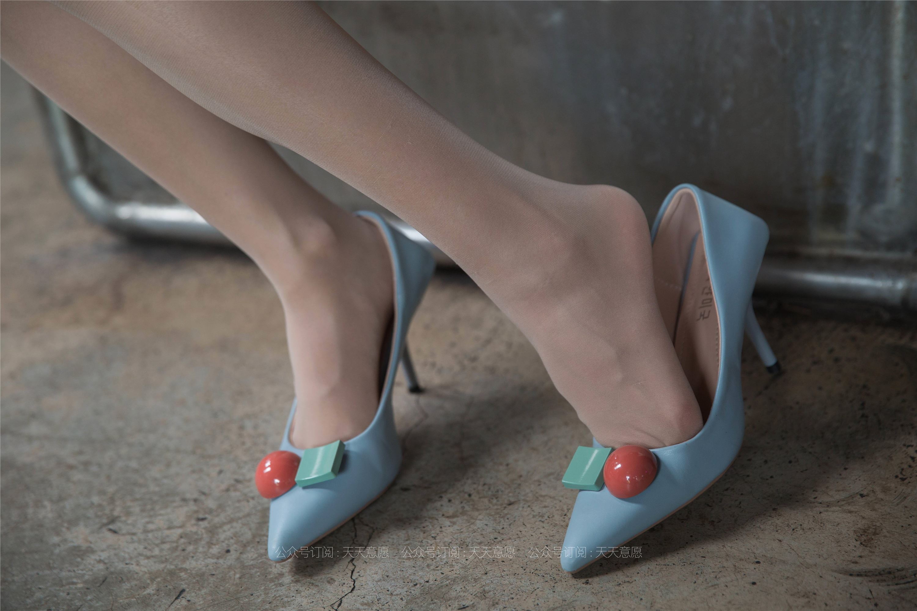 IESS异思趣向 - 模特：美子《玩滑滑梯》